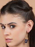 Matte Gold Kundan Earrings