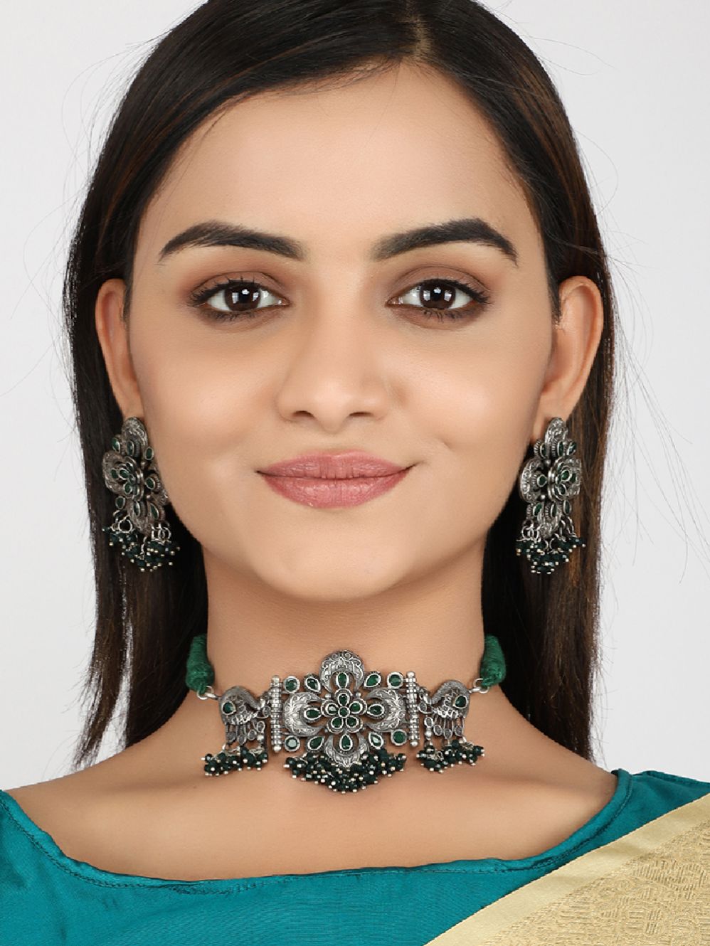 Green Silver Tone Tribal Necklace Set ( Set of 2)