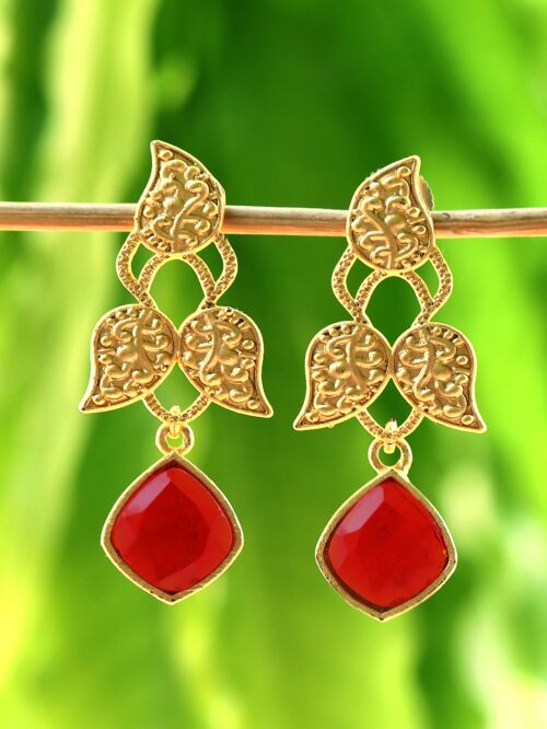 Red Stone Matte Gold Earrings