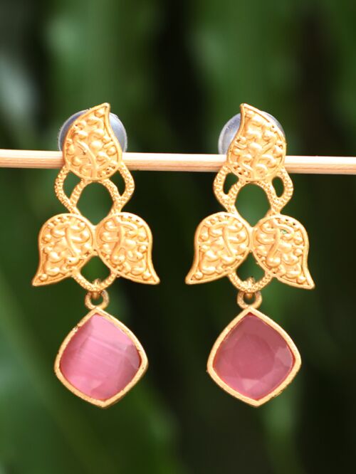 Pink Stone Matte Gold Earrings