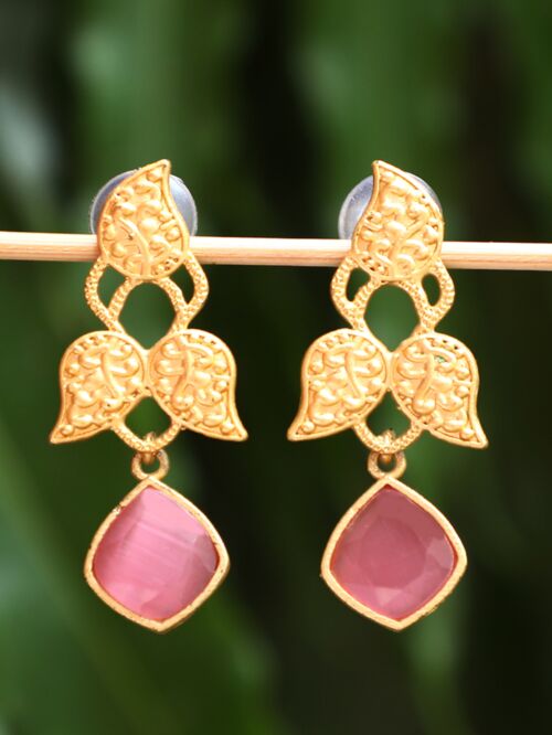 Pink Stone Matte Gold Earrings